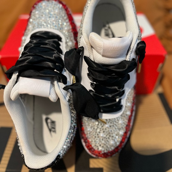 Custom Rhinestone Nike Court - Picture 4 of 5